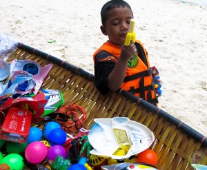 5. Beach Toys (8)