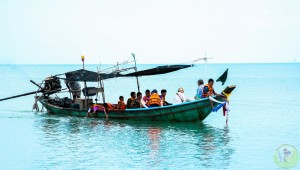 9. Banana Boat Sofa Ride Paddle boards Speed boat & long tail (14)