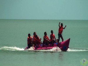 9. Banana Boat Sofa Ride Paddle boards Speed boat & long tail (3)