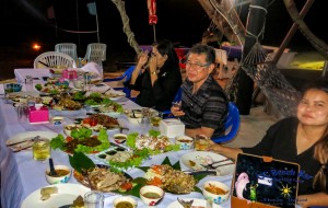 Dinner with Poo pee pak sar Dang,Peecha & Nai ampher 23rd March 17-4