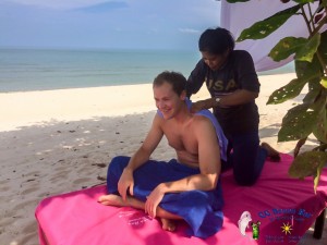 massage on the beach