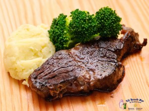 Tenderloin with mash potatoes